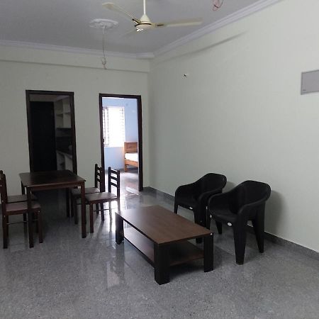 Feel Like Home Near Cricket Stadium Визакхапатнам Екстериор снимка